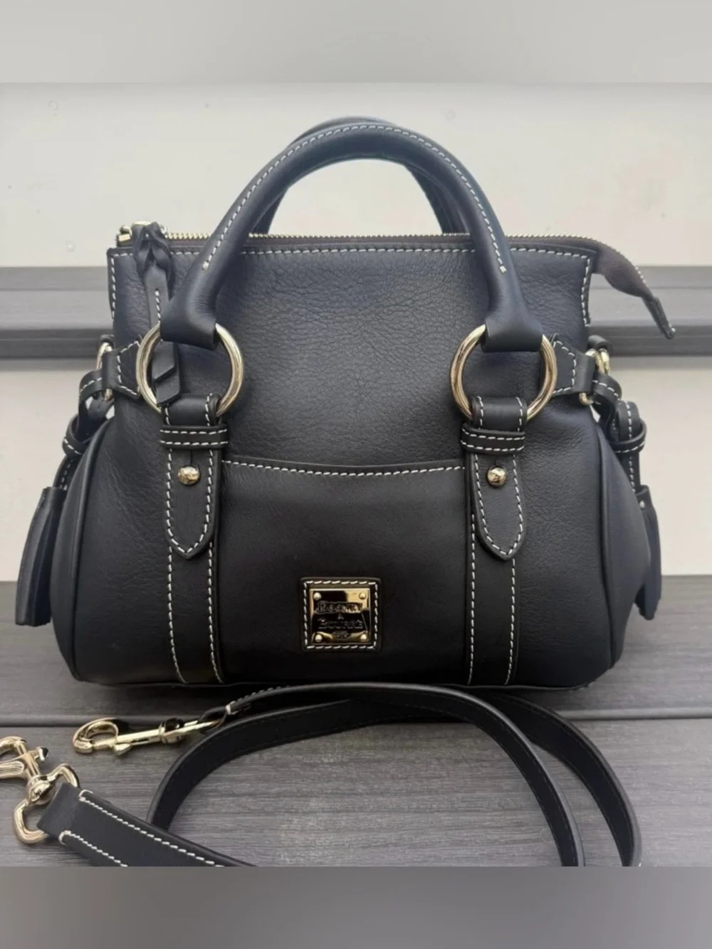 Dooney & Bourke Black Penrose Satchel in Excellent Condition